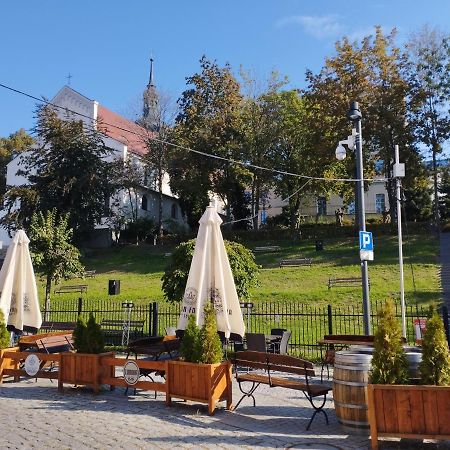 Havel Apartment Opole Buitenkant foto